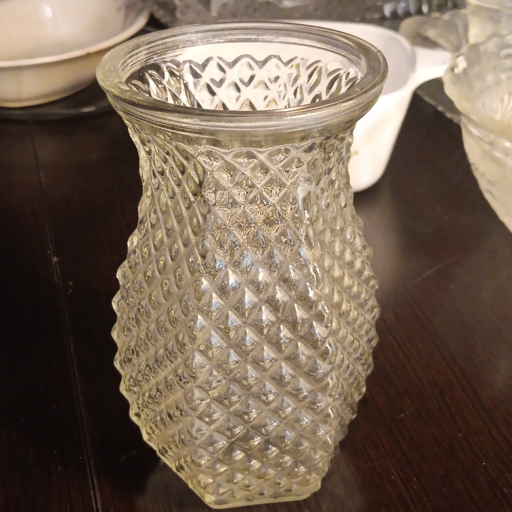 HOOSIER VASE